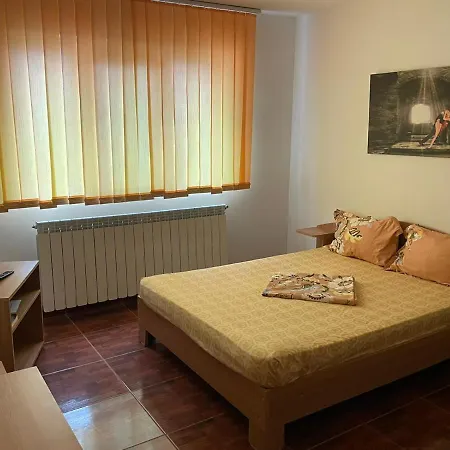 Hotel Vila Nadia 3*