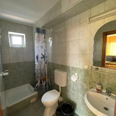 Vila Nadia Hotel