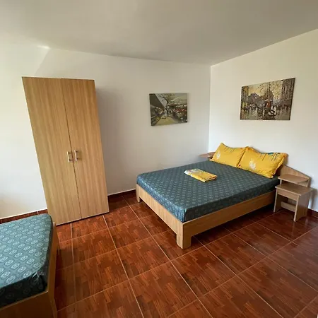 Vila Nadia Hotel 3*